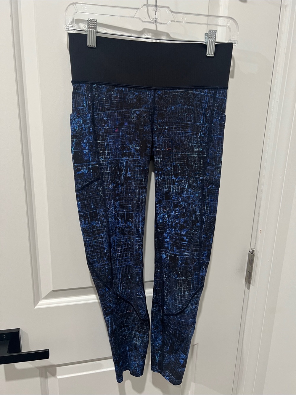 lululemon athletica Black & Blue Printed High-Waist Leggings Size 6